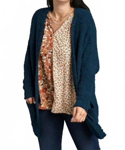 Umgee Plus Stubby Cardigan Sweater In Peacock In Blue
