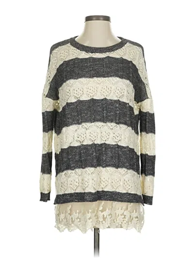 Pre-owned Umgee Pullover Sweater In White