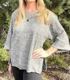 UMGEE RIBBED KNIT 3/4 FOLDED SLEEVE ROUND NECK TOP IN CHARCOAL