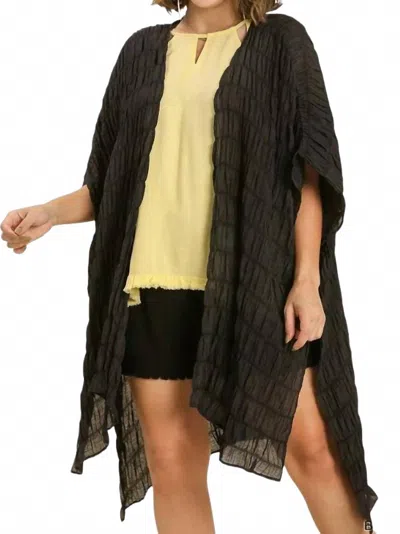 Umgee Sheer Ruffle Textured Kimono In Black