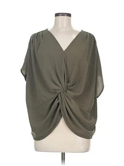 Pre-owned Umgee Short Sleeve Blouse In Green