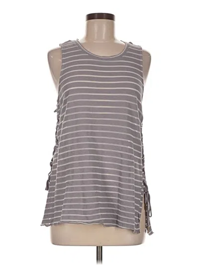 Pre-owned Umgee Sleeveless T-shirt In Gray
