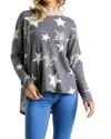 Umgee Star & Leopard Waffle Knit Top In Charcoal