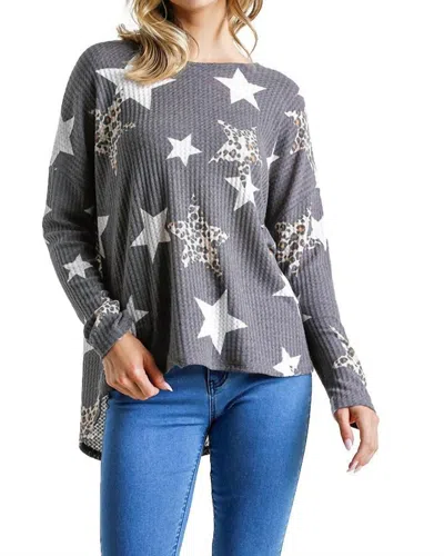 Umgee Star & Leopard Waffle Knit Top In Charcoal