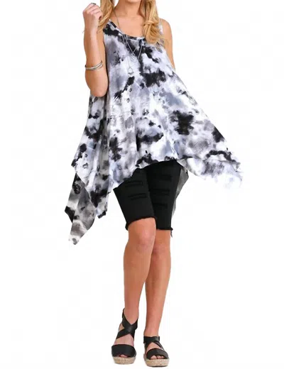 Umgee Tie Die Sleeveless Tunic In Black Mix In Gray