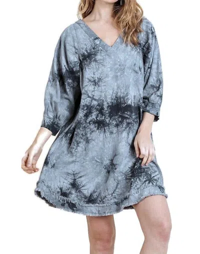 Umgee Tie Dye Frayed Hem Dress In Grey In Gray