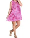 Umgee Tie Dye Sleeveless Keyhole Dress - Plus In Fuchsia In Pink