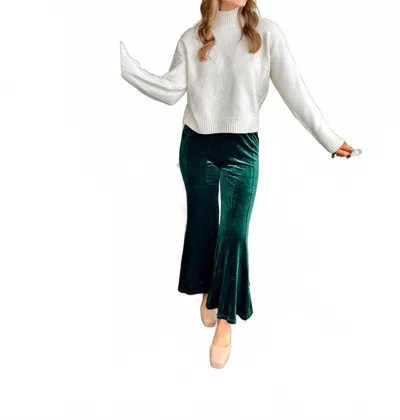 Umgee Velvet Cropped Flares In Green