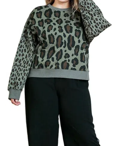 Umgee Wild Leopard Sweater In Olive Mix In Green