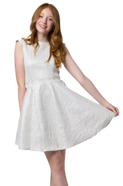 Un Deux Trois Kids'  Cap Sleeve Boat Neck Dress In Longer Length In White