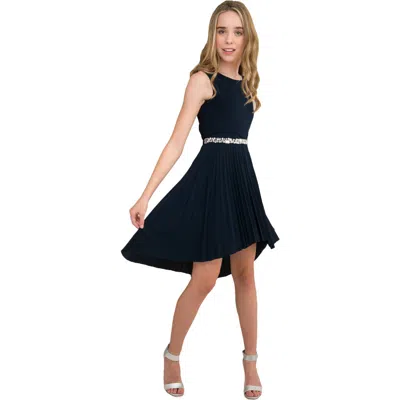 UN DEUX TROIS UN DEUX TROIS PLEATED HIGH LOW DRESS WITH BELT