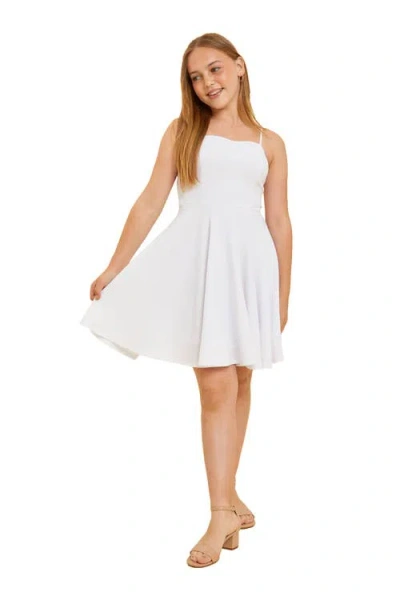 Un Deux Trois Kids'  Textured Fit And Flare Stretch Dress In White