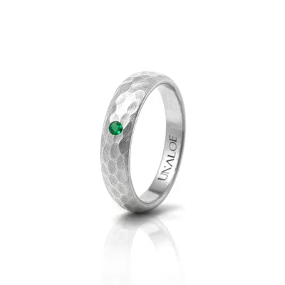 Unaloe Green / Silver Men's Hammered Sterling Silver Band Ring With Emerald