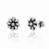 Unaloe Women's Elegant Flower-shaped Earrings In  Sterling Silver