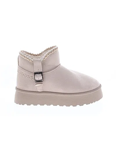Pre-owned Unbranded Ankle Boots In Ivory