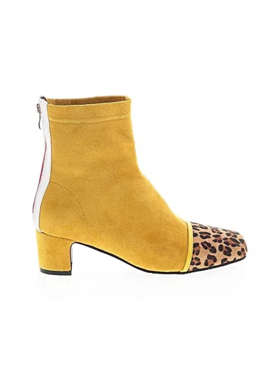 Pre-owned Unbranded Ankle Boots In Yellow