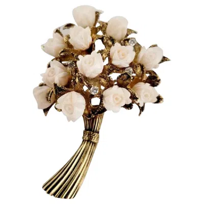 Pre-owned Unbranded Antique Coral And Diamond Flower Shape Brooch In 14k Yellow Gold