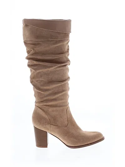 Pre-owned Unbranded Boots In Brown