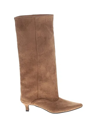 Pre-owned Unbranded Boots In Brown