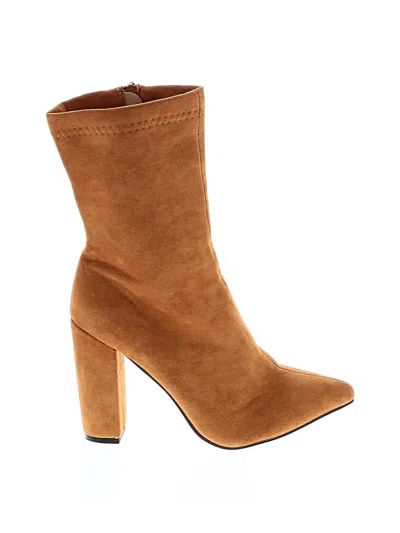 Pre-owned Unbranded Boots In Brown