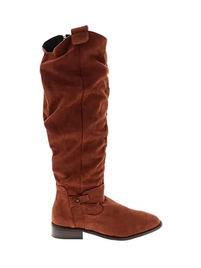 Pre-owned Unbranded Boots In Brown