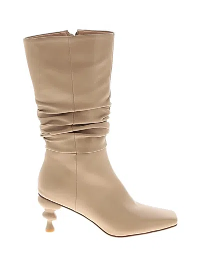 Pre-owned Unbranded Boots In Ivory