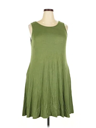 Pre-owned Unbranded Casual Dress In Green