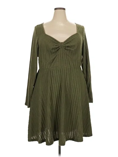 Pre-owned Unbranded Casual Dress In Green