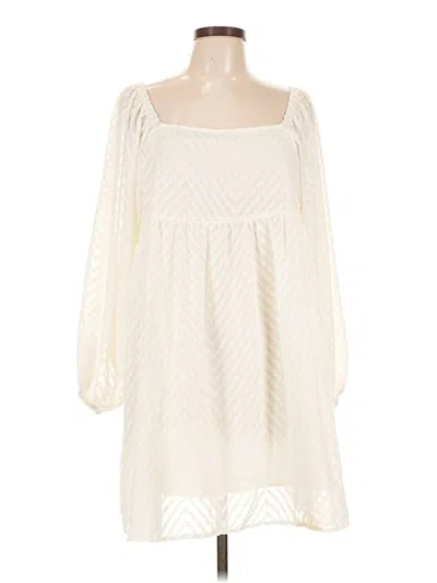 Pre-owned Unbranded Casual Dress In Ivory