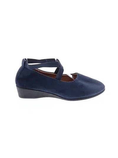 Pre-owned Unbranded Flats In Blue