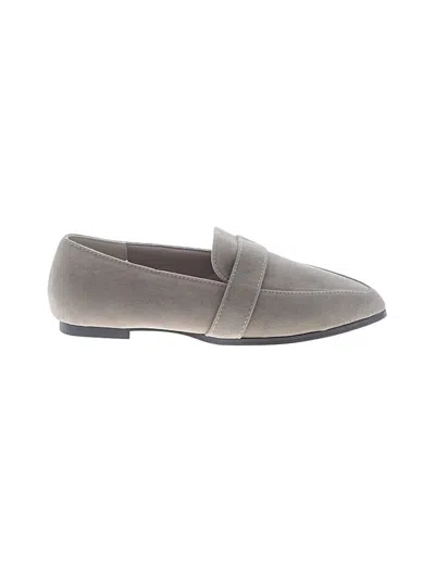 Pre-owned Unbranded Flats In Gray