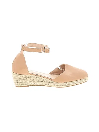 Pre-owned Unbranded Flats In Tan