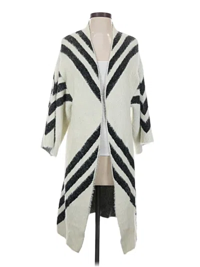 Pre-owned Unbranded Kimono In Ivory