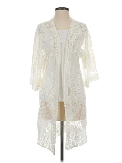 Pre-owned Unbranded Kimono In Ivory