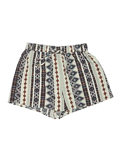 Pre-owned Unbranded Shorts In Ivory