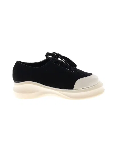 Pre-owned Unbranded Sneakers In Black