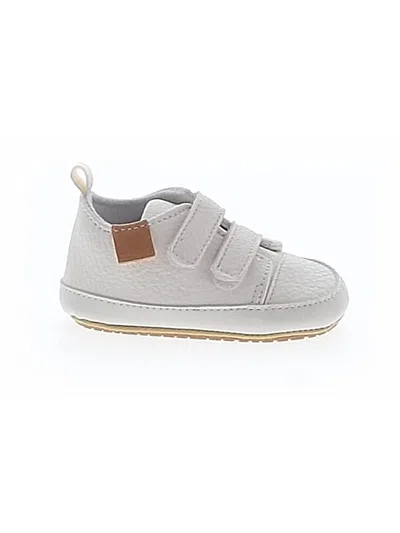 Pre-owned Unbranded Kids' Sneakers In Ivory