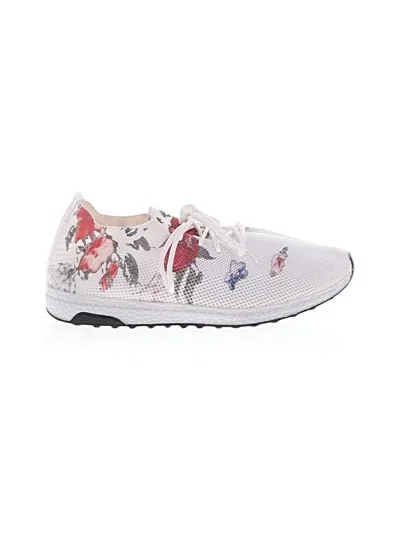 Pre-owned Unbranded Sneakers In White