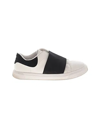 Pre-owned Unbranded Sneakers In White