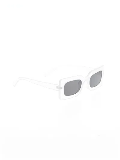 Pre-owned Unbranded Sunglasses In White