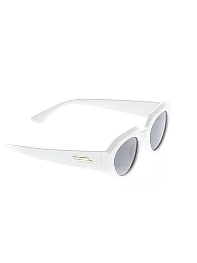 Pre-owned Unbranded Sunglasses In White