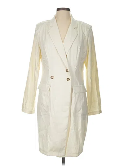 Pre-owned Unbranded Trenchcoat In Ivory