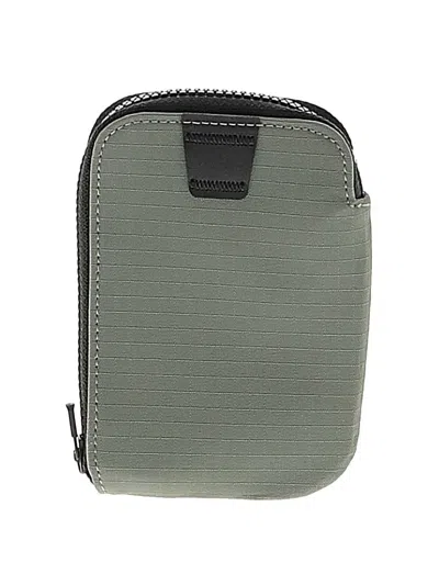 Pre-owned Unbranded Wallet In Green