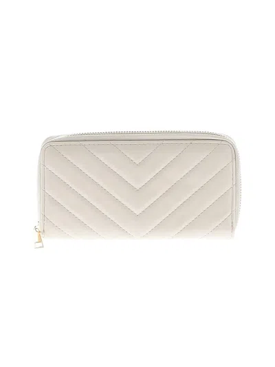 Pre-owned Unbranded Wallet In White