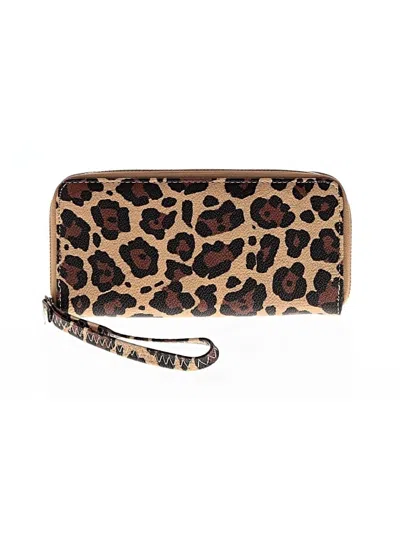 Pre-owned Unbranded Wristlet In Brown