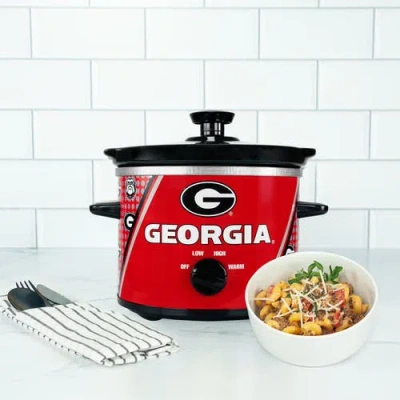 Uncanny Brands Georgia Bulldogs 2-quart Slow Cooker In Red