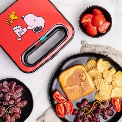 Uncanny Brands Peanuts Snoopy Grilled Cheese Maker In Multi