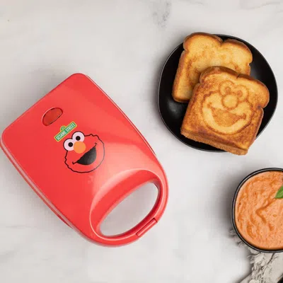 Uncanny Brands Sesame Street Elmo Single Grilled Cheese Maker In Red