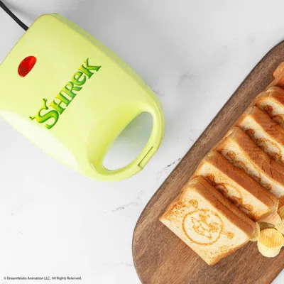 Uncanny Brands Shrek Grilled Cheese Sandwich Maker In Green