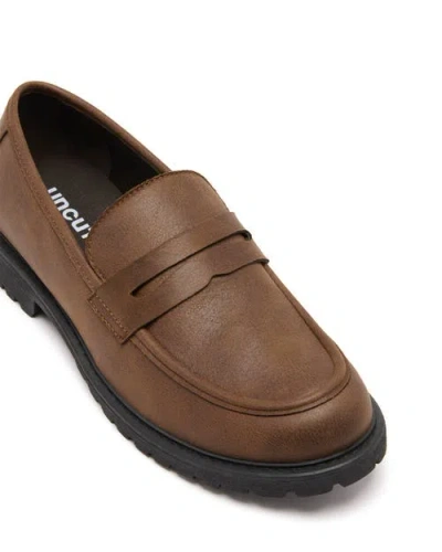 Uncut Croydon Loafer In Brown